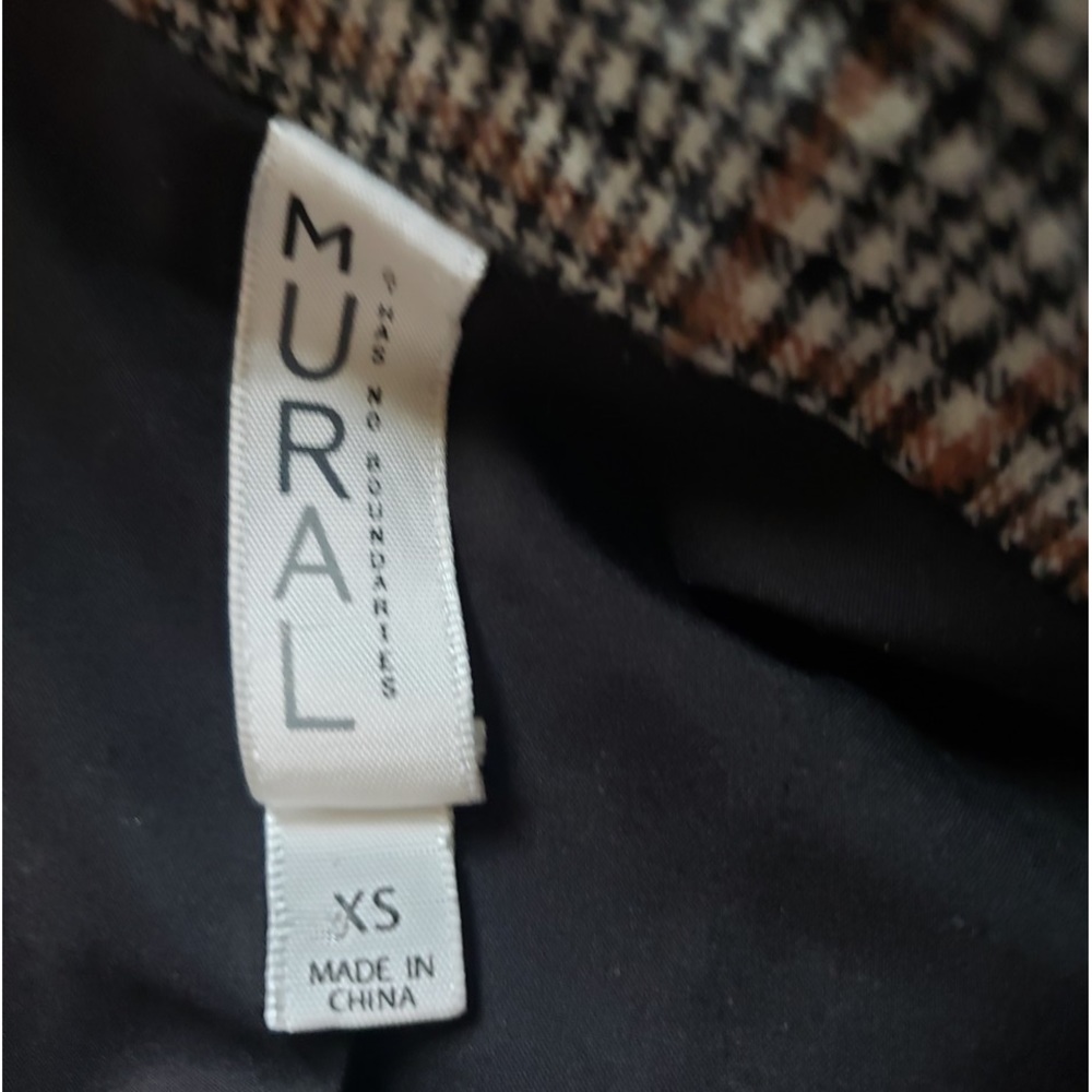 Pre owned MURAL plaid midi length coat in great condition - Picture 10 of 11